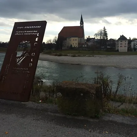Schlossstrasse 4